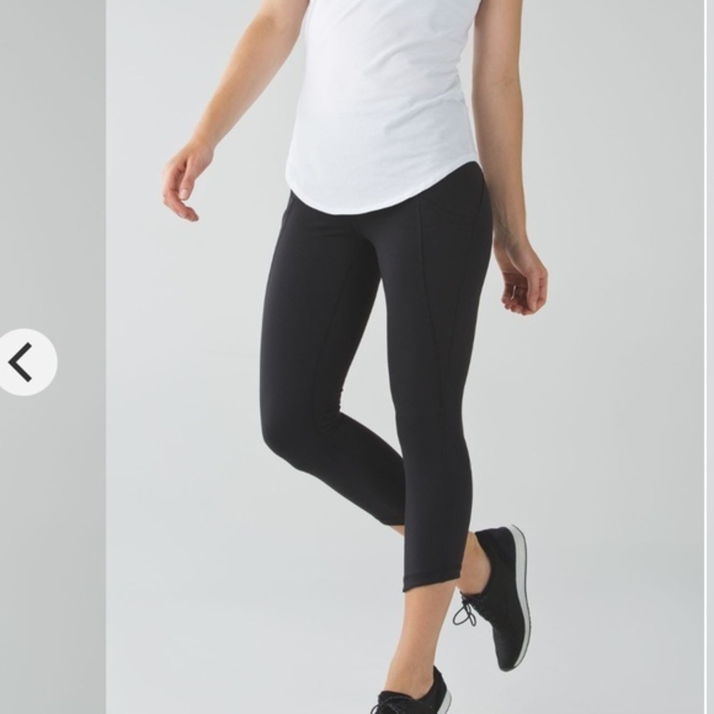 Lululemon‎ exquisite crop high rise black 2 - Picture 2 of 15